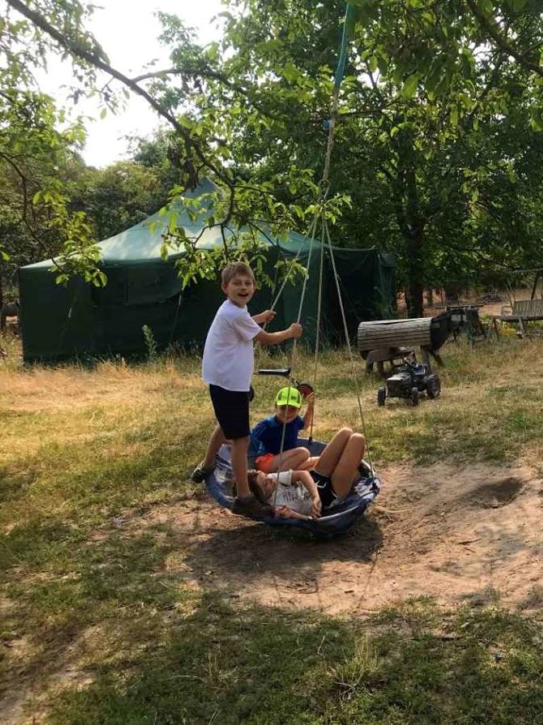 Schaukel2020 Schaukeln auf der Farm