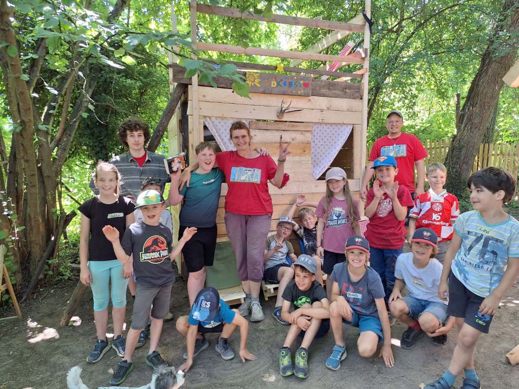 Sommerferien: Bauwoche - Gruppenfoto